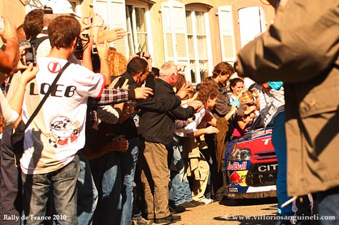 © Vittorio Sanguineti.