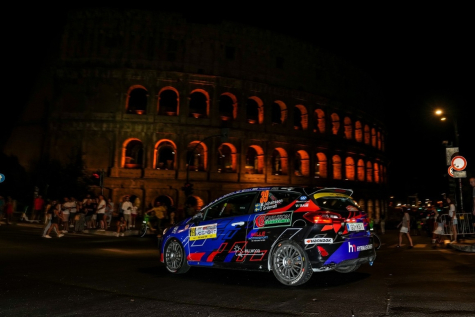 © Flat-Out media agency.